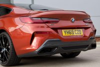 USED 2019 69 BMW 8 SERIES 4.4 M850i V8 Steptronic xDrive Euro 6 (s/s) 2dr CARBON ROOF-SUNSET ORANGE-HUD