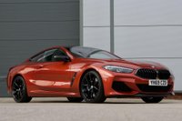 USED 2019 69 BMW 8 SERIES 4.4 M850i V8 Steptronic xDrive Euro 6 (s/s) 2dr CARBON ROOF-SUNSET ORANGE-HUD
