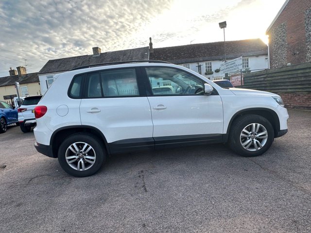 View our VOLKSWAGEN TIGUAN