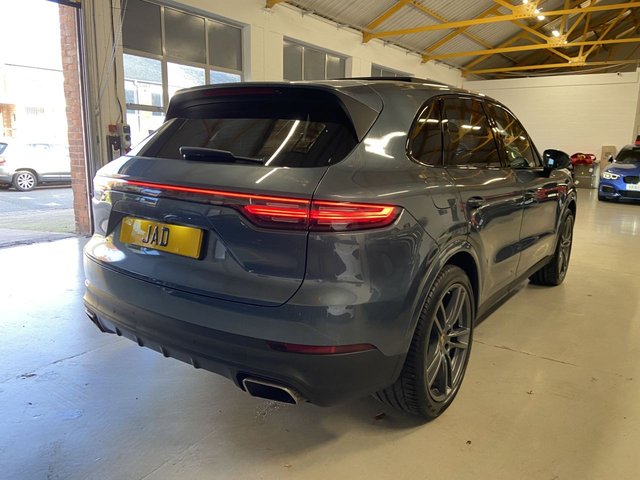 2019 PORSCHE CAYENNE 3.0T V6 SUV 5dr Petrol TiptronicS 4WD Euro 6 (s/s) (340 ps) - Photo 11