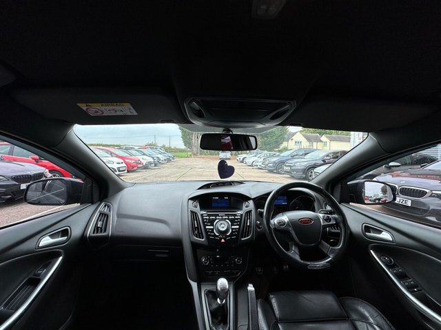 2014 Ford Focus 2L St-3 5dr - Photo 10