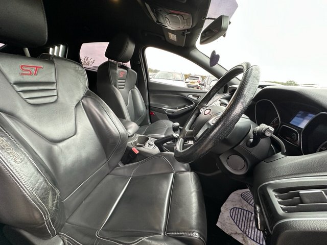 2014 Ford Focus 2L St-3 5dr - Photo 12