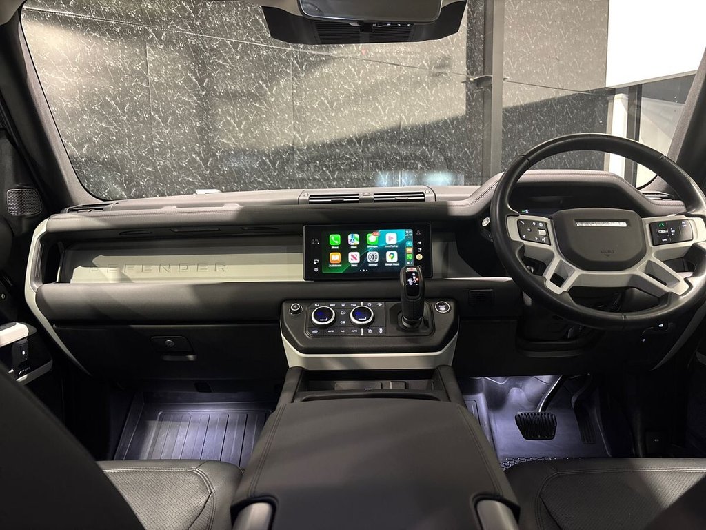 USED 2023 73 LAND ROVER DEFENDER 3.0 D250 MHEV SE Hard Top SUV 5dr Diesel Auto 4WD MWB Euro 6 (s/s) (250 ps) REAR SEATS|JLR WARRANTY