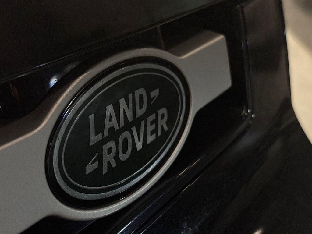 USED 2023 73 LAND ROVER DEFENDER 3.0 D250 MHEV SE Hard Top SUV 5dr Diesel Auto 4WD MWB Euro 6 (s/s) (250 ps) REAR SEATS|JLR WARRANTY