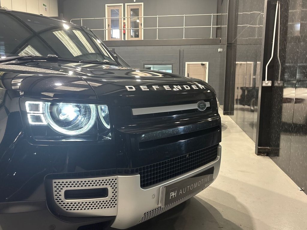 USED 2023 73 LAND ROVER DEFENDER 3.0 D250 MHEV SE Hard Top SUV 5dr Diesel Auto 4WD MWB Euro 6 (s/s) (250 ps) REAR SEATS|JLR WARRANTY