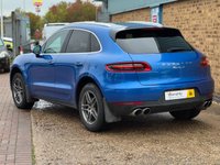 USED 2016 65 PORSCHE MACAN 3.0 TD V6 S SUV Sapphire Blue Diesel PDK 4WD Euro 6 (s/s) (258 ps) PANORAMIC SUNROOF HEATED LEATHER/ALCANTARA PRIVACY GLASS FRONT AND REAR PARK SENSORS WITH REVERSE CAMERA