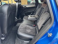 USED 2016 65 PORSCHE MACAN 3.0 TD V6 S SUV Sapphire Blue Diesel PDK 4WD Euro 6 (s/s) (258 ps) PANORAMIC SUNROOF HEATED LEATHER/ALCANTARA PRIVACY GLASS FRONT AND REAR PARK SENSORS WITH REVERSE CAMERA