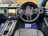 USED 2016 65 PORSCHE MACAN 3.0 TD V6 S SUV Sapphire Blue Diesel PDK 4WD Euro 6 (s/s) (258 ps) PANORAMIC SUNROOF HEATED LEATHER/ALCANTARA PRIVACY GLASS FRONT AND REAR PARK SENSORS WITH REVERSE CAMERA