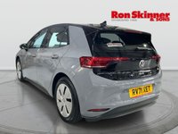USED 2021 71 VOLKSWAGEN ID.3 Pro Performance 58kWh Life Hatchback 5dr Electric Auto (204 ps) Hatchback