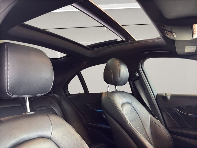 2017 Mercedes-Benz C-Class 2L Amg Line 4dr - Photo 4