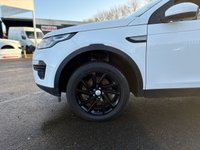 USED 2017 17 LAND ROVER DISCOVERY SPORT 2.0 TD4 SE SUV 5dr Diesel Auto 4WD Euro 6 (s/s) (180 ps) A STUNNING ADDITION TO OUR EXTENSIVE DISCOVERY SPORT SELECTION FINISHED IN WILDLY POPULAR WHITE PAINT+DIESEL+AUTOMATIC+4 WHEEL DRIVE+7 SEATER+ULEZ COMPLIANT+PRIVACY GLASS+HALF LEATHER INTERIOR+PARK ASSIST+CLIMATE CONTROL+18 INCH ALLOY WHEELS+1 FULL YEARS MOT PRIOR TO COLLECTION+CALL NOW TO ARRANGE YOUR VIEWING!!!!!!!!!!!!!!!!!!!!!!!!!!!!!!