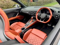 USED 2019 19 AUDI TT 2.0 TFSI 45 20 Years Roadster 2dr Petrol S Tronic quattro Euro 6 (s/s) (245 ps) 