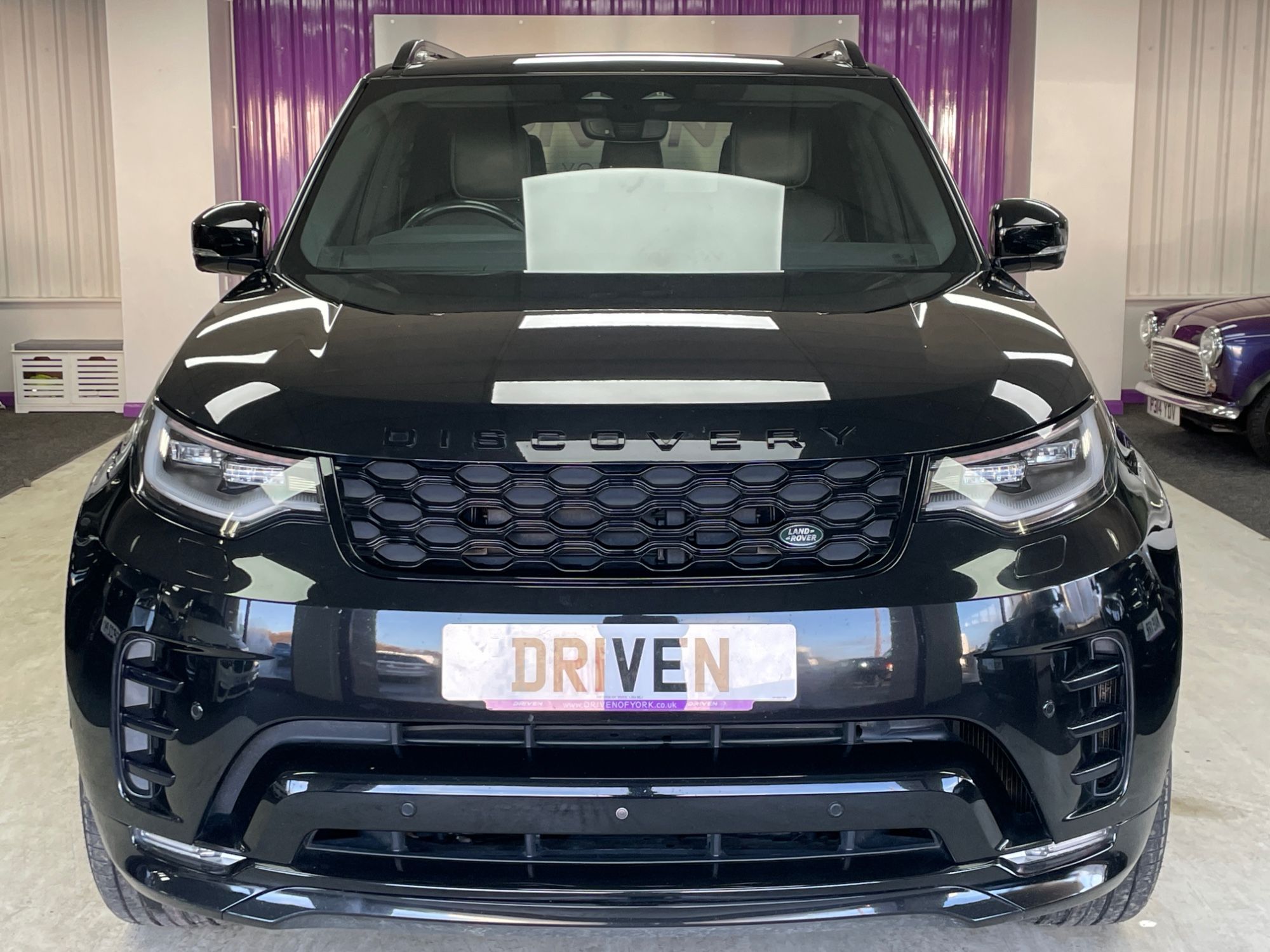 USED 2021 71 LAND ROVER DISCOVERY 3.0 D250 MHEV R-Dynamic SE SUV 5dr Diesel Auto 4WD Euro 6 (s/s) (250 ps) 