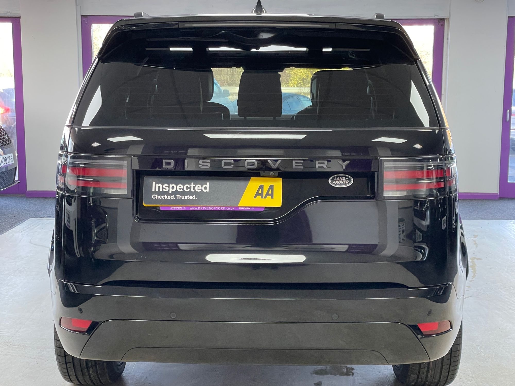 USED 2021 71 LAND ROVER DISCOVERY 3.0 D250 MHEV R-Dynamic SE SUV 5dr Diesel Auto 4WD Euro 6 (s/s) (250 ps) 