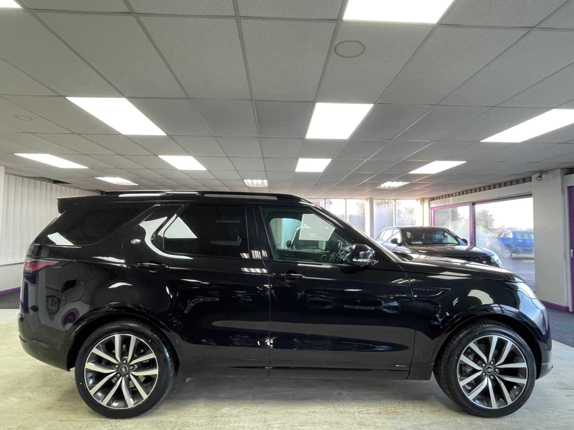 USED 2021 71 LAND ROVER DISCOVERY 3.0 D250 MHEV R-Dynamic SE SUV 5dr Diesel Auto 4WD Euro 6 (s/s) (250 ps) 