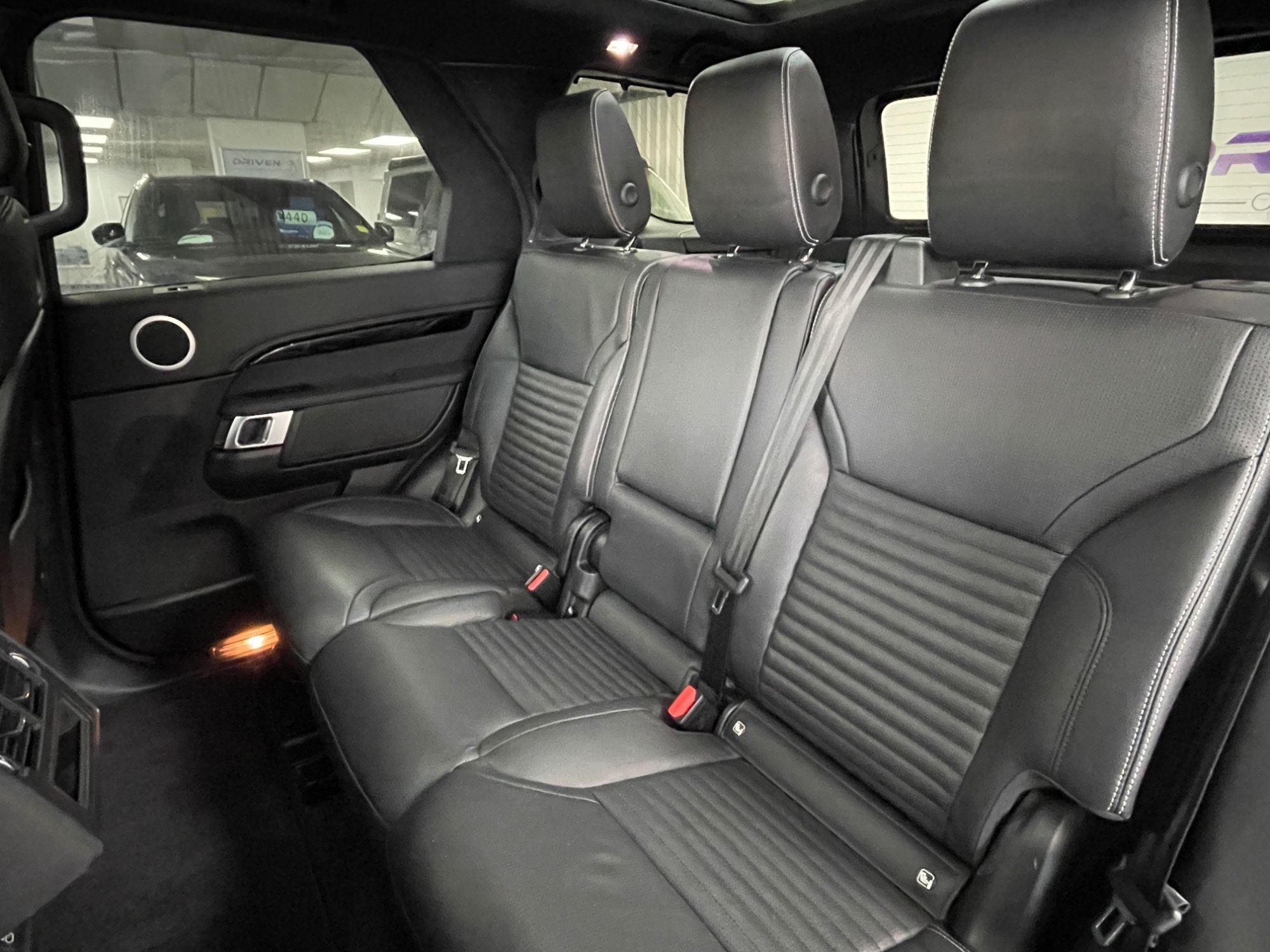 USED 2021 71 LAND ROVER DISCOVERY 3.0 D250 MHEV R-Dynamic SE SUV 5dr Diesel Auto 4WD Euro 6 (s/s) (250 ps) 