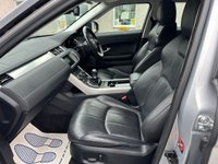USED 2016 16 LAND ROVER RANGE ROVER EVOQUE 2.0 TD4 SE Tech SUV 5dr Diesel Manual 4WD Euro 6 (s/s) (180 ps) SATELLITE NAVIGATION* 20" BLACK DESIGN ALLOYS* CRUISE CONTROL* BLACK LEATHER SEATS* 6 SERVICE STAMPS* ONLY &pound;165 ROAD TAX**