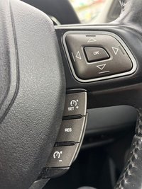 USED 2016 16 LAND ROVER RANGE ROVER EVOQUE 2.0 TD4 SE Tech SUV 5dr Diesel Manual 4WD Euro 6 (s/s) (180 ps) SATELLITE NAVIGATION* 20" BLACK DESIGN ALLOYS* CRUISE CONTROL* BLACK LEATHER SEATS* 6 SERVICE STAMPS* ONLY &pound;165 ROAD TAX**