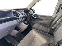 USED 2020 20 VOLKSWAGEN TRANSPORTER T6.1 2.0 TDI STARTLINE BUSINESS A/C SWB CANDY WHITE AND STARLIGHT BLUE / 20" ALLOYS WHEELS / CRUISE / APPLE CAR PLAY