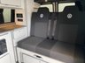 USED 2020 20 VOLKSWAGEN TRANSPORTER T6.1 2.0 TDI STARTLINE BUSINESS A/C SWB CANDY WHITE AND STARLIGHT BLUE / 20" ALLOYS WHEELS / CRUISE / APPLE CAR PLAY
