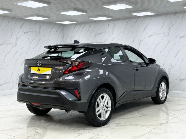 2022 Toyota C-HR 1.8L Icon 5dr - Photo 11