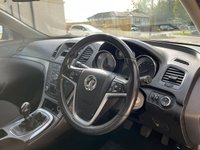 USED 2009 09 VAUXHALL INSIGNIA 1.8 16V Exclusiv Hatchback 5dr Petrol Manual Euro 5 (140 ps) 