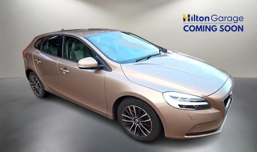 View our VOLVO V40