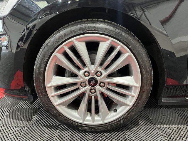 2019 FORD FOCUS 1.0T EcoBoost Vignale Hatchback 5dr Petrol Manual Euro 6 (s/s) (125 ps) - Photo 12