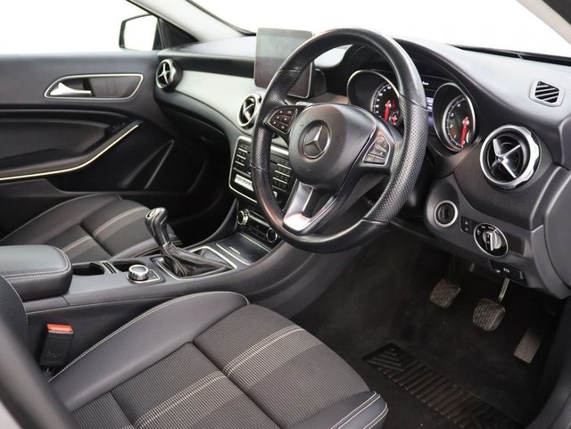 2018 Mercedes-Benz Gla Class 1.6L Urban Edition 5dr - Photo 10