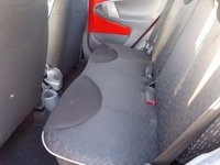 USED 2009 59 PEUGEOT 107 1.0 12V Urban Hatchback 5dr Petrol Manual Euro 4 (68 ps) www.suffolkcarcentre.co.uk - Located at Reydon