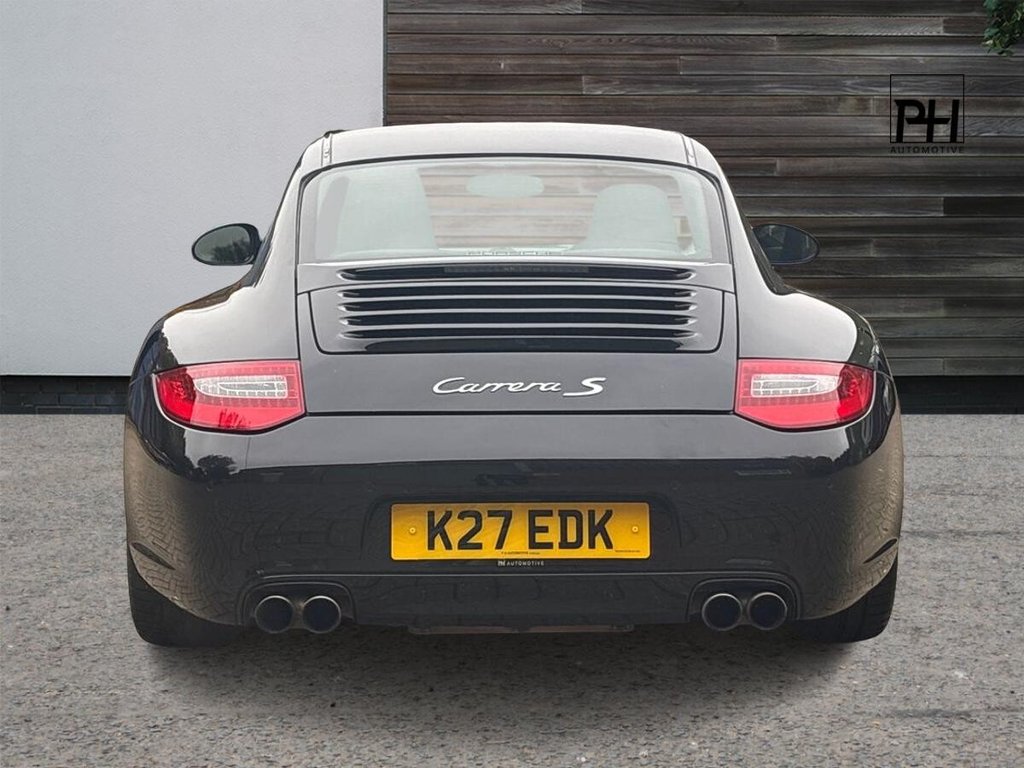 USED 2011 K PORSCHE 911 3.8 997 Carrera S Coupe 2dr Petrol PDK (240 g/km, 385 bhp) JUST HAD MAJOR SERVICE|3 OWNER