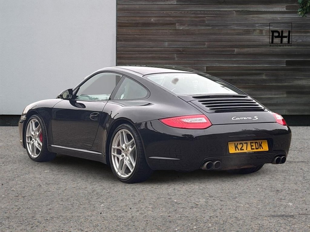 USED 2011 K PORSCHE 911 3.8 997 Carrera S Coupe 2dr Petrol PDK (240 g/km, 385 bhp) JUST HAD MAJOR SERVICE|3 OWNER