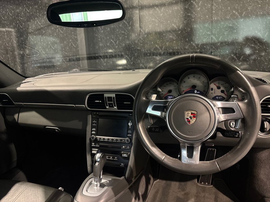 USED 2011 K PORSCHE 911 3.8 997 Carrera S Coupe 2dr Petrol PDK (240 g/km, 385 bhp) JUST HAD MAJOR SERVICE|3 OWNER