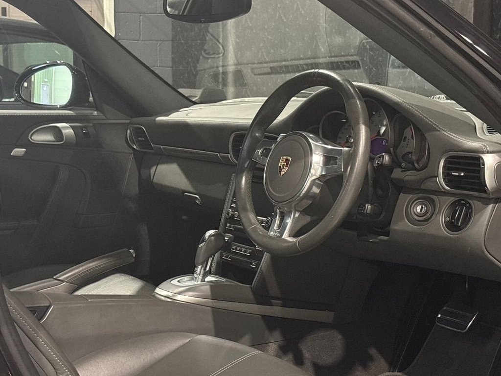 USED 2011 K PORSCHE 911 3.8 997 Carrera S Coupe 2dr Petrol PDK (240 g/km, 385 bhp) JUST HAD MAJOR SERVICE|3 OWNER