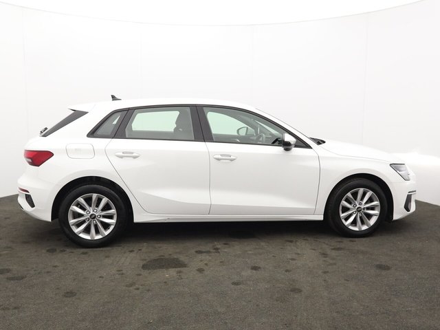 2022 Audi A3 1L Technik 5dr - Photo 11