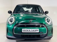 USED 2021 71 MINI Electric Hatch Cooper SE 32.6kWh Level 2 Hatchback 3dr Electric Auto (184 ps) British Racing Green | Heated Seats | Apple CarPlay | Reversing Camera / Parking Sensors | Ambient Lighting