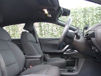 USED 2024 73 MG Mg4 51kWh SE Hatchback 5dr Electric Auto (170 ps) 