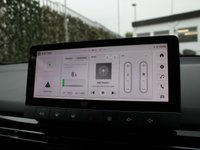 USED 2024 73 MG Mg4 51kWh SE Hatchback 5dr Electric Auto (170 ps) 