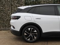 USED 2021 71 VOLKSWAGEN ID.4 Pro Performance 77kWh Family SUV 5dr Electric Auto (204 ps) 