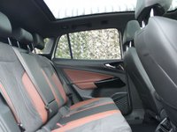 USED 2021 71 VOLKSWAGEN ID.4 Pro Performance 77kWh Family SUV 5dr Electric Auto (204 ps) 