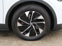 USED 2021 71 VOLKSWAGEN ID.4 Pro Performance 77kWh Family SUV 5dr Electric Auto (204 ps) 