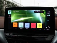 USED 2021 71 VOLKSWAGEN ID.4 Pro Performance 77kWh Family SUV 5dr Electric Auto (204 ps) 