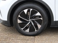 USED 2021 71 VOLKSWAGEN ID.4 Pro Performance 77kWh Family SUV 5dr Electric Auto (204 ps) 