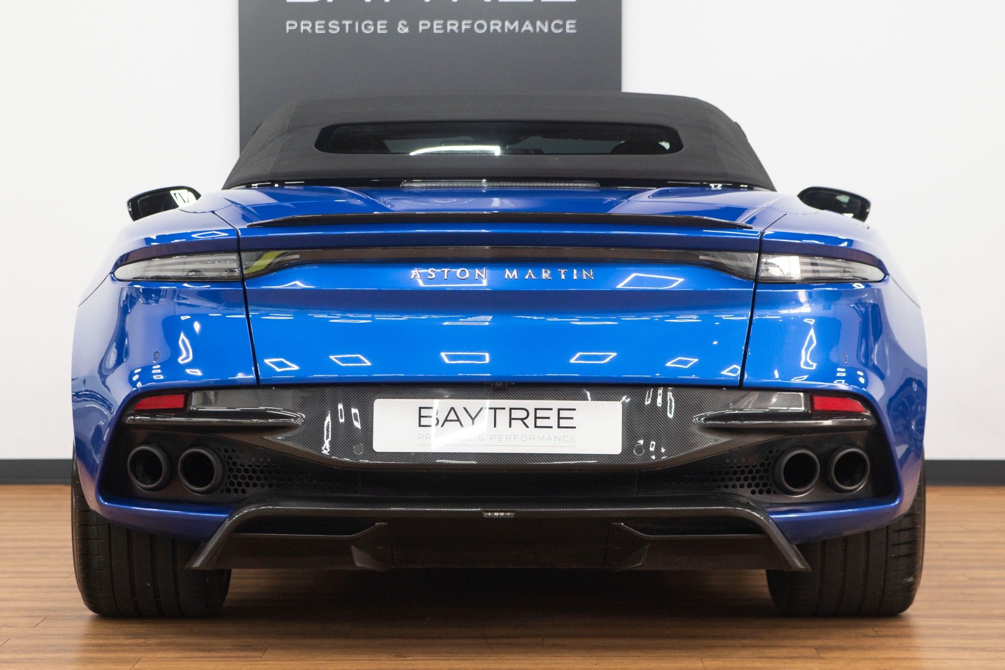 USED 2020 20 ASTON MARTIN DBS 5.2 V12 BiTurbo Superleggera Volante 