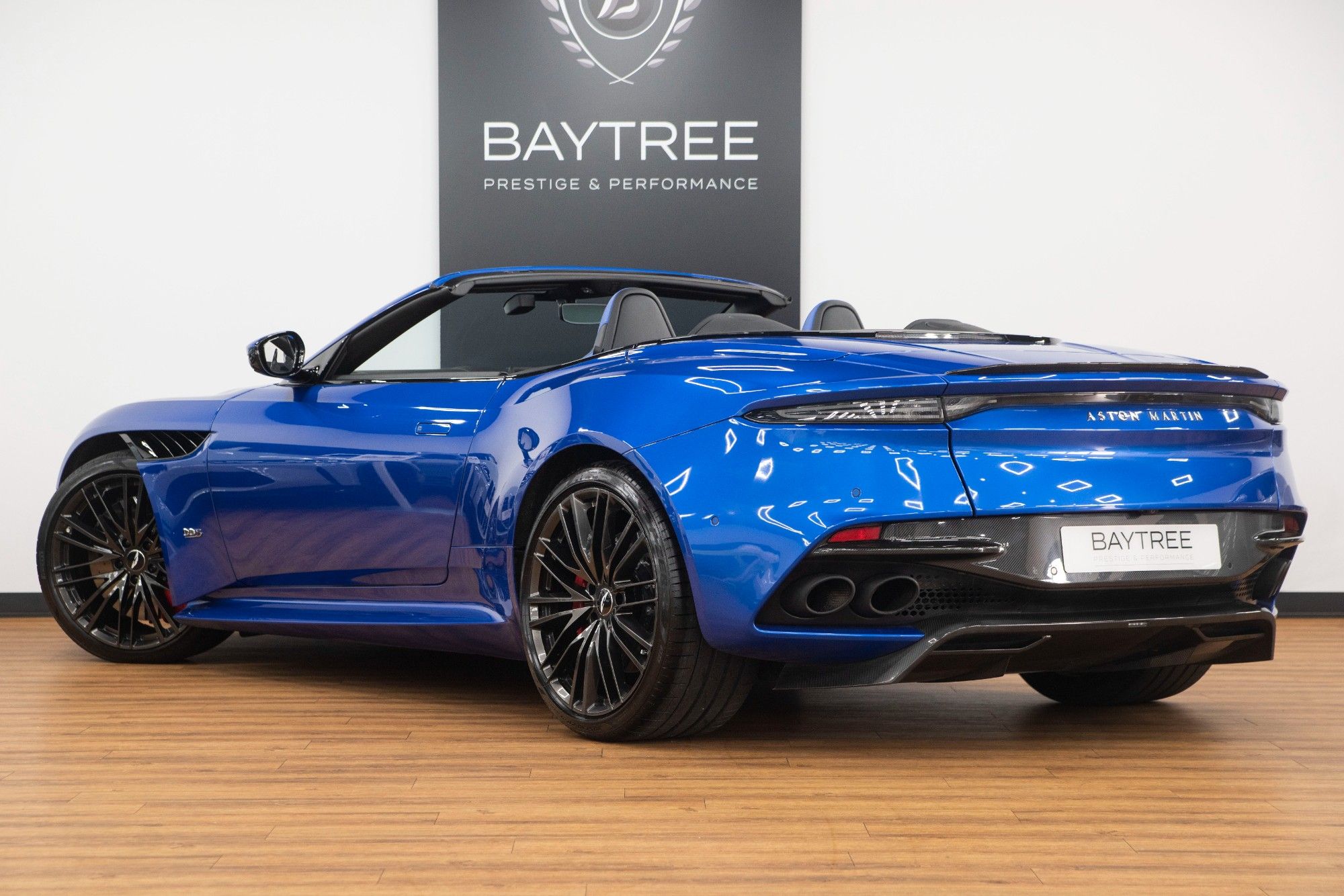 USED 2020 20 ASTON MARTIN DBS 5.2 V12 BiTurbo Superleggera Volante 