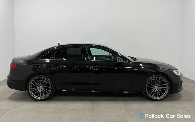 2022 AUDI A4 - Photo 4