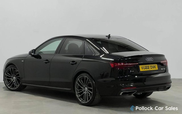 2022 AUDI A4 - Photo 2