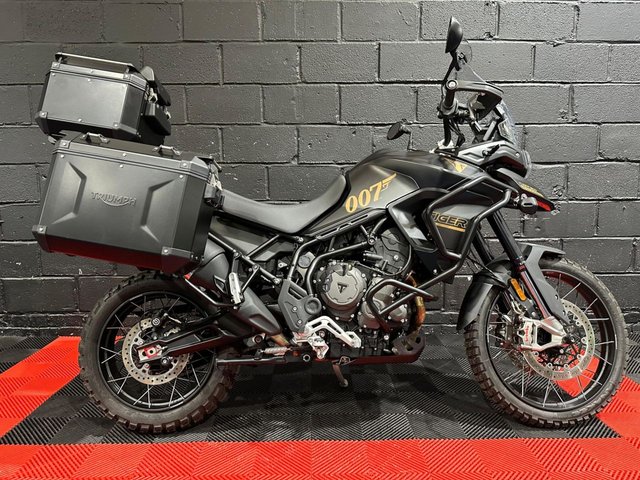 View our TRIUMPH TIGER 900