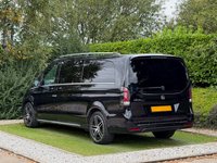USED 2024 24 MERCEDES-BENZ V-CLASS 2.0 V300d Premium MPV 5dr Diesel G-Tronic+ Euro 6 (s/s) (7 Seat, Extra Long) (237 ps) EXTRA LONG VAT QUALIFYING LATEST VIRTUAL COCKPIT DASH TABLES