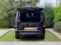 USED 2024 24 MERCEDES-BENZ V-CLASS 2.0 V300d Premium MPV 5dr Diesel G-Tronic+ Euro 6 (s/s) (7 Seat, Extra Long) (237 ps) EXTRA LONG VAT QUALIFYING LATEST VIRTUAL COCKPIT DASH TABLES